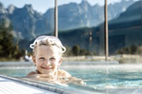 Quality Time für Familien: Exklusive Spezialwochen im Dachsteinkönig – Familux Resort