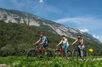 Biker in ihrem E-lement in der Silberregion Karwendel