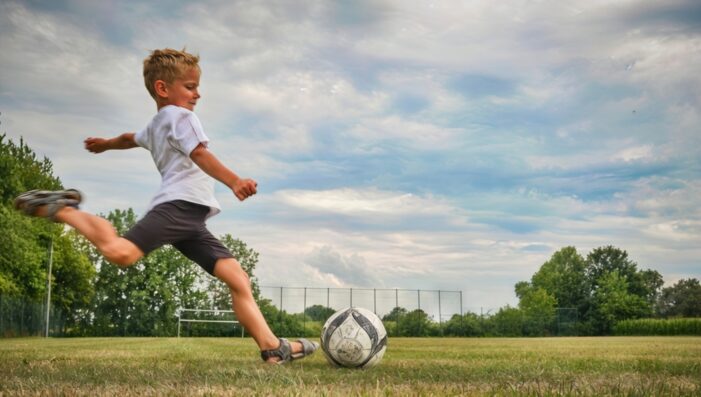 Gemeinsam gegen Krebs, gemeinsam Kindern helfen Gemeinsam gegen Krebs, gemeinsam Kindern helfen