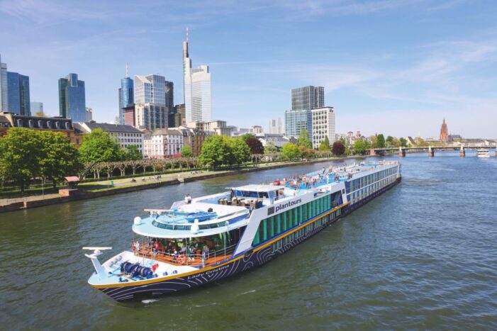 Kreuzfahrt: plantours bringt 2026 neue Themenreisen auf den Fluss