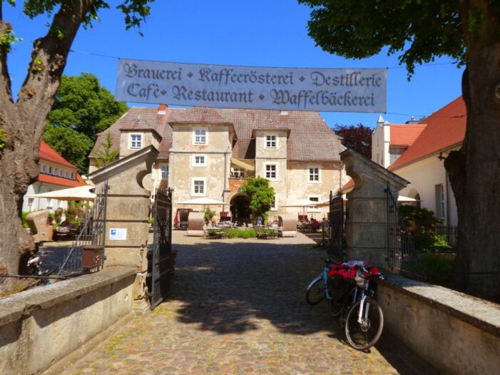 Erlebnis-Urlaub im Herzen Usedoms auf Wasserschloss Mellenthin