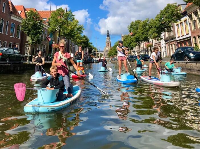 Grünes Alkmaar: gelebte Nachhaltigkeit inmitten historischer Grachten