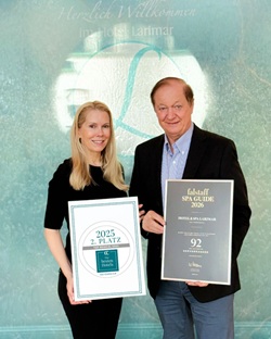 Das Hotel Larimar erhielt zwei weitere Top-Auszeichnungen: den  Connoisseur Circle Award 2025 und den Falstaff Spa Award 2026