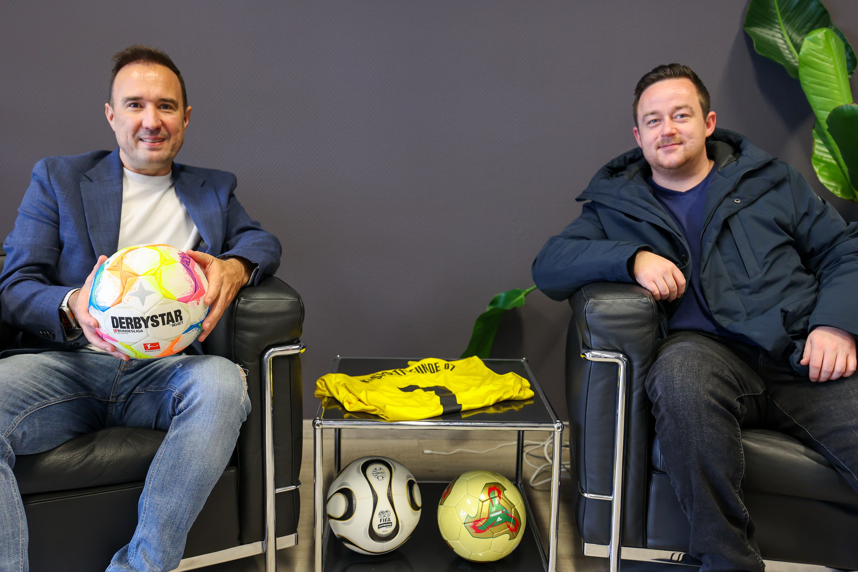 Neue Bälle für junge Kicker – Gottschling Immobilien unterstützt VfL Sportfreunde 07