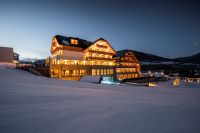 Die leise Kraft des Winters: Das ALMGUT im Lungau, ein Rückzugsort im Biosphärenpark