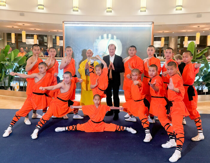 Shaolin Mönche begeisterten mit Kung-Fu-Shows live im Hotel Larimar****S