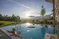 Sommer im Panorama Royal: „Our Way of Healing“ in einer 20.000 m2 großen Garten- und Wasserwelt