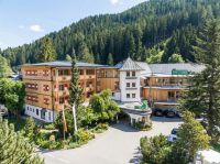 Stay here. Free golf.  Golfen nach Gutshofart