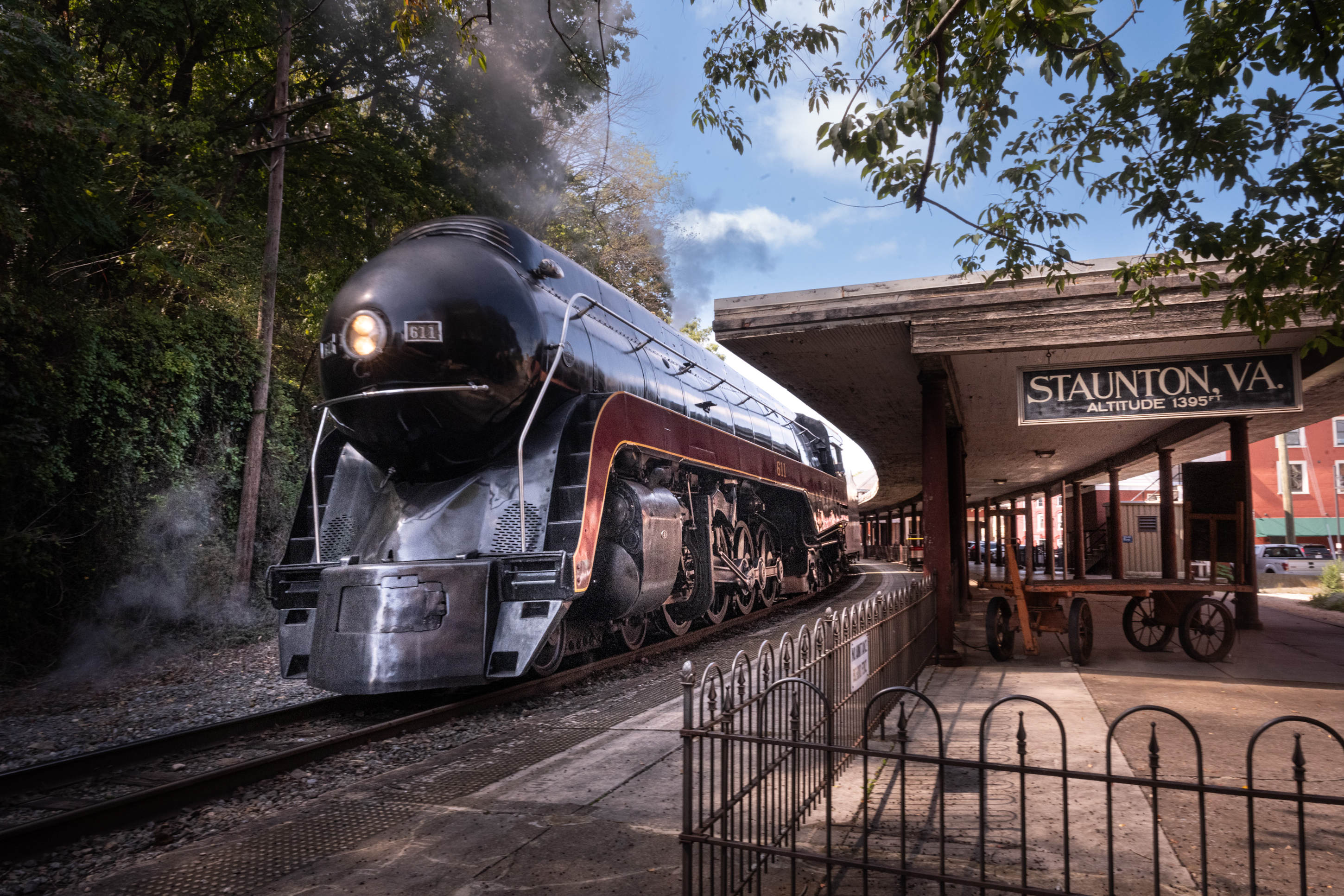 „Summer of Steam“: Authentisches Flair auf einer Fahrt in Virginias historischer Dampflok genießen