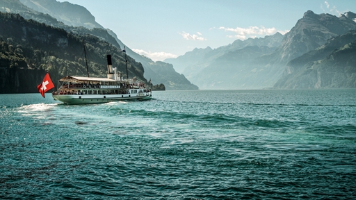 Trend „Coolcation“:  Deutsche flüchten vor der Sommerhitze –  Hotel-Suchanfragen für die Schweiz steigen  um über 314 Prozent