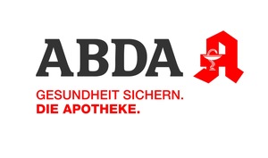 pharmacon fordert zentrale Position der Apothekerschaft bei Arzneimittelversorgung / pharmacon Meran