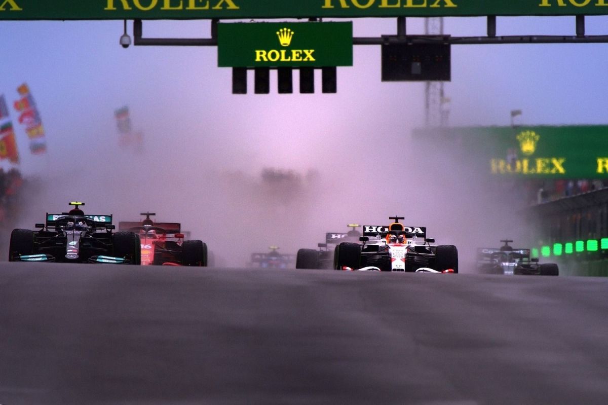 Der Countdown läuft: FORMEL 1® kehrt am 3. Oktober 2027 nach ?stanbul zurück Der Countdown läuft: FORMEL 1® kehrt am 3. Oktober 2027 nach ?stanbul zurück